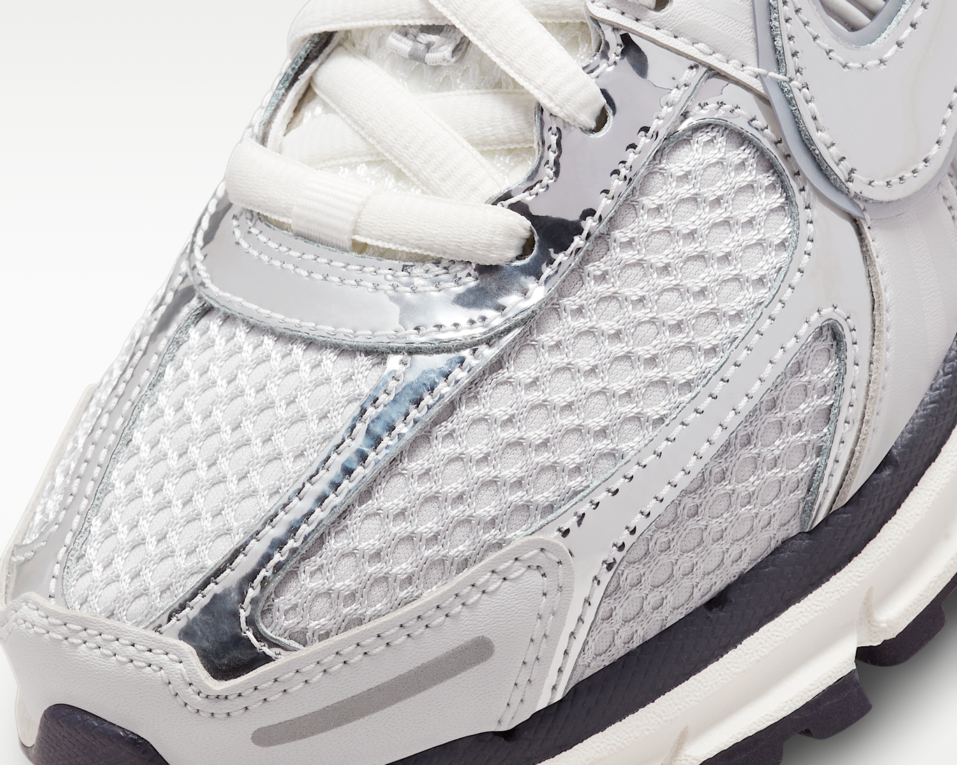 Zoom Vomero 5 Photon Dust sneaker product image 8 | Foot Spikes
