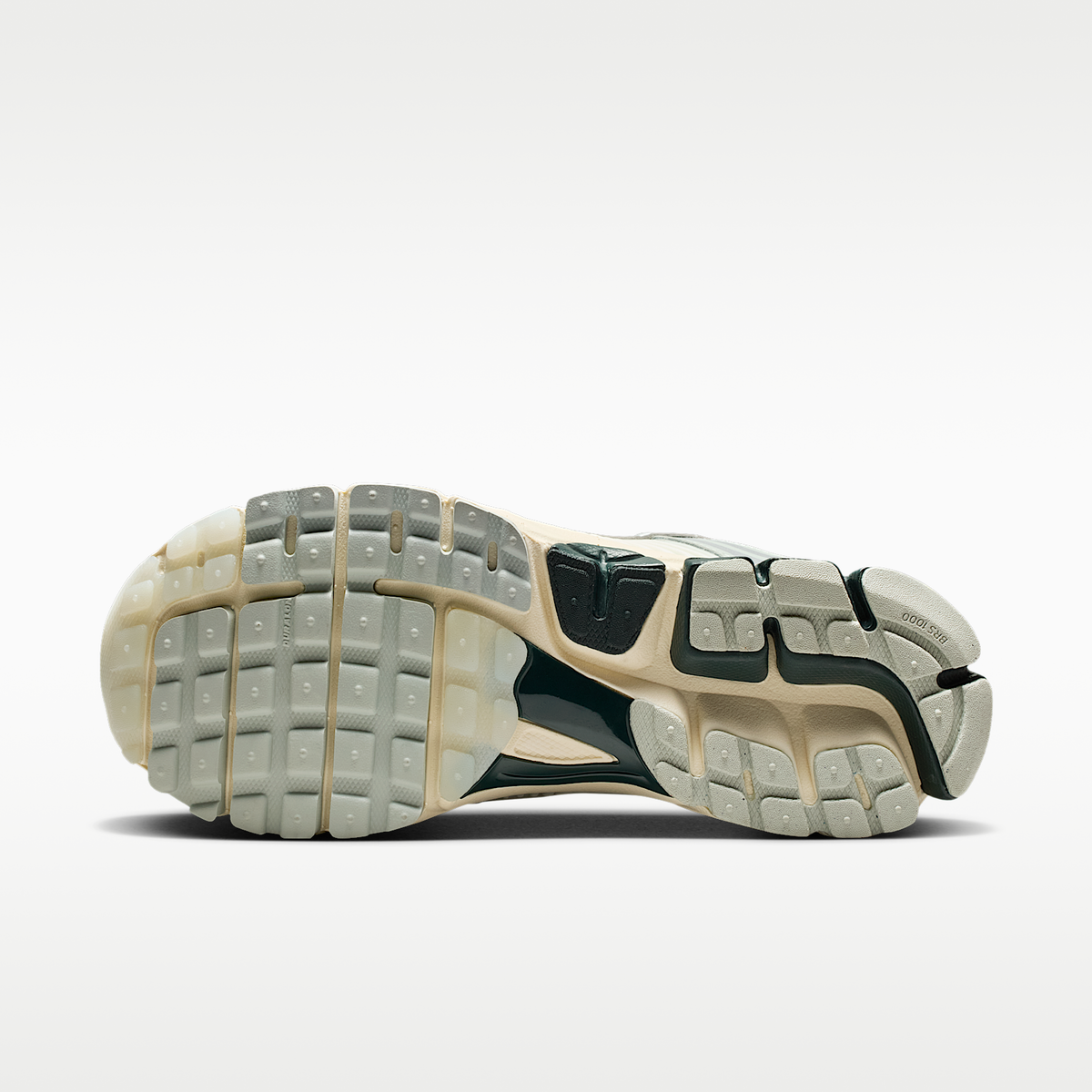 Zoom Vomero 5 Supersonic sneaker product image 2 | Foot Spikes