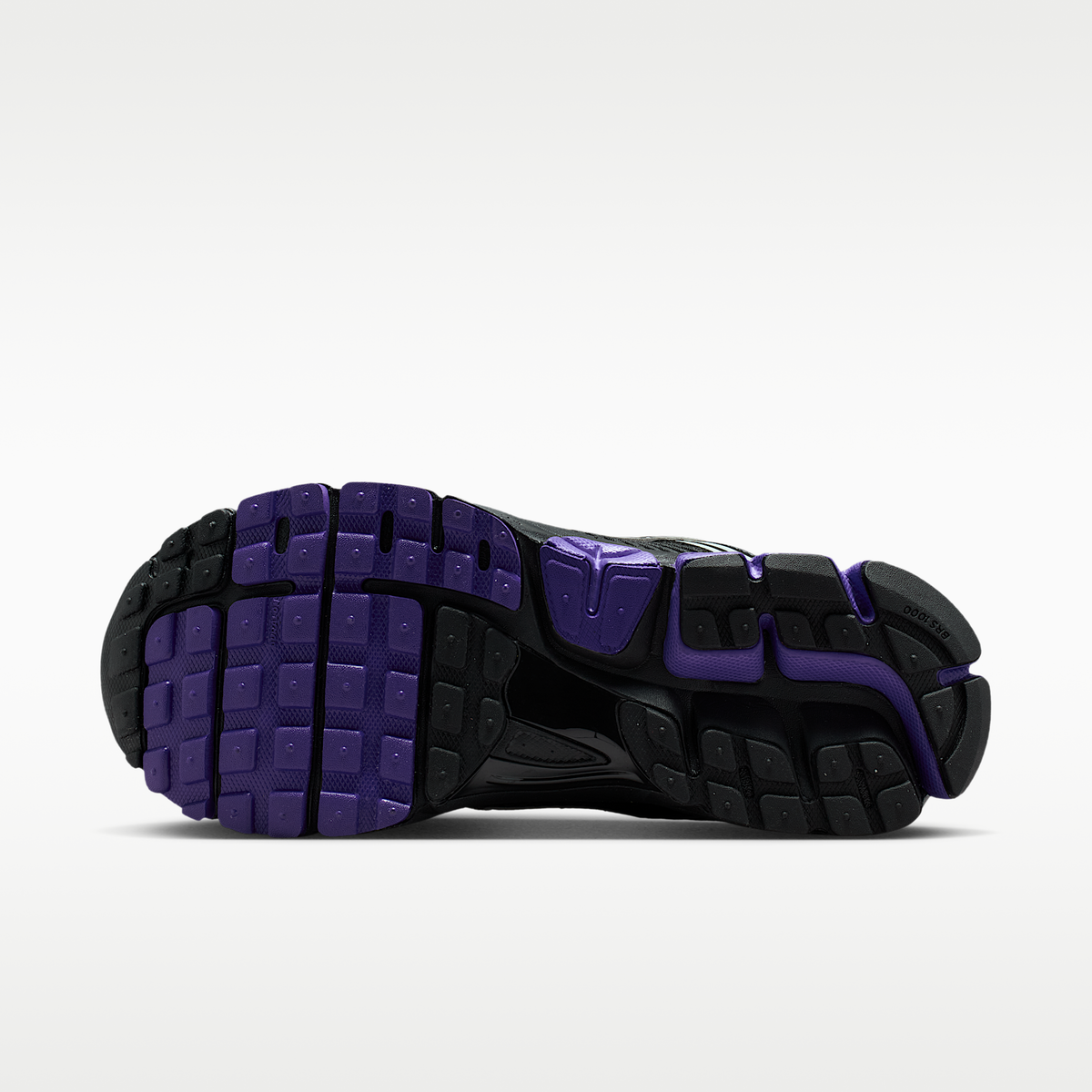Zoom Vomero 5 Black Vivid Purple sneaker product image 2 | Foot Spikes