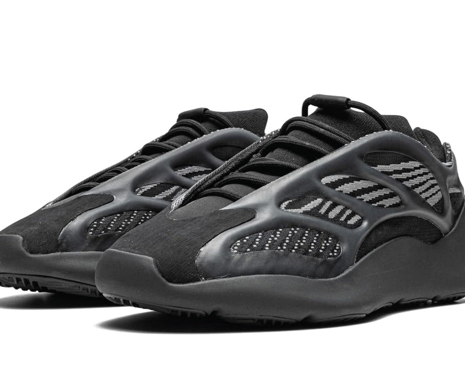 Yeezy 700 V3 Alvah Mens sneaker product image 2 | Foot Spikes