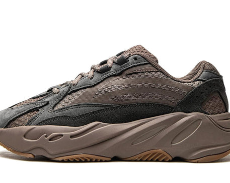 Yeezy Boost 700 V2 Mauve Men's sneaker product image 1 | Foot Spikes