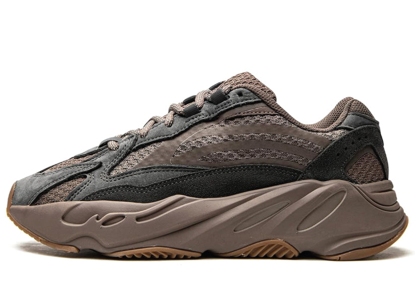 Yeezy Boost 700 V2 Mauve Men's sneaker product image 1 | Foot Spikes