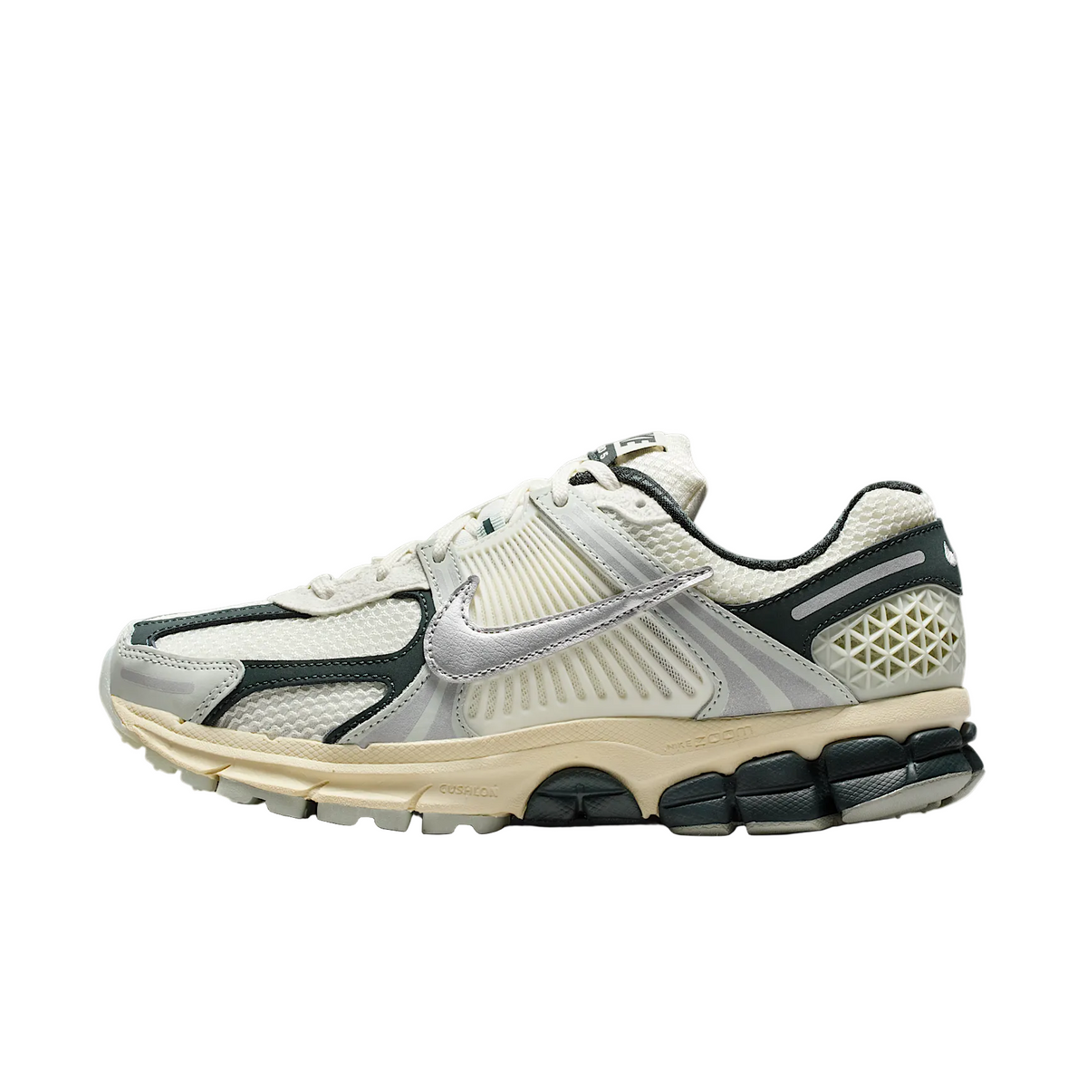 Zoom Vomero 5 Supersonic sneaker product image 1 | Foot Spikes