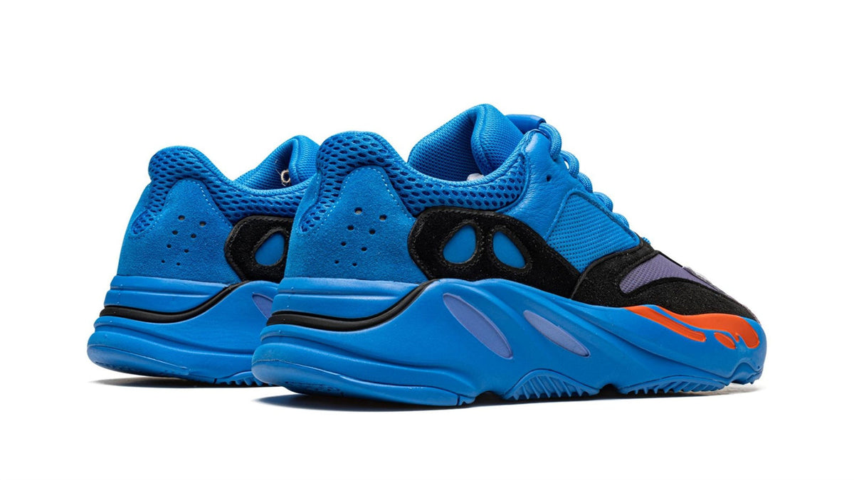 YEEZY BOOST 700 "Hi-Res Blu" sneaker product image 4 | Foot Spikes