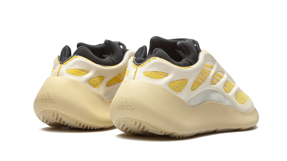 YEEZY 700 V3 "Safflower" sneaker product image 4 | Foot Spikes