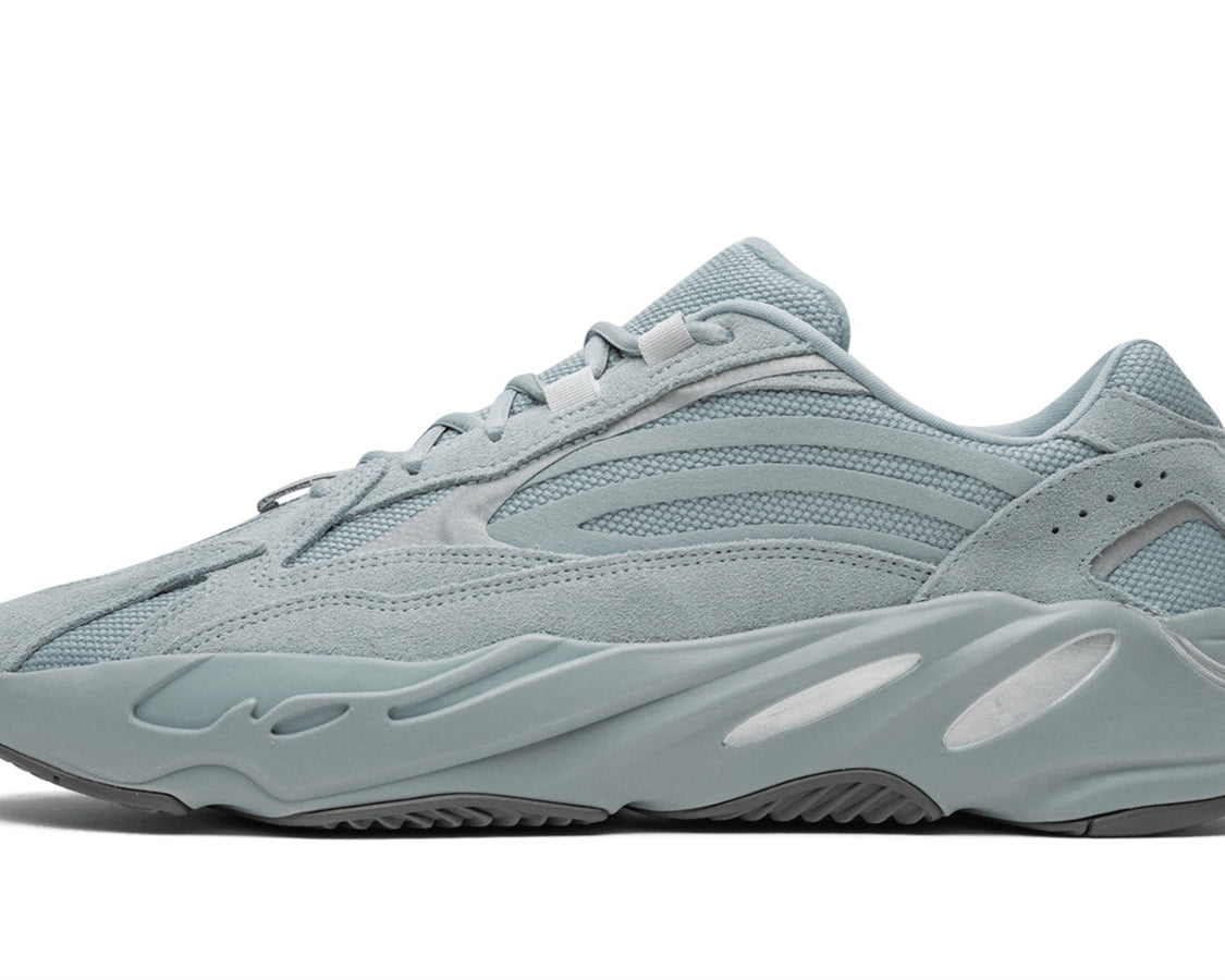 YEEZY BOOST 700 V2 "Hospital Blue" sneaker product image 1 | Foot Spikes