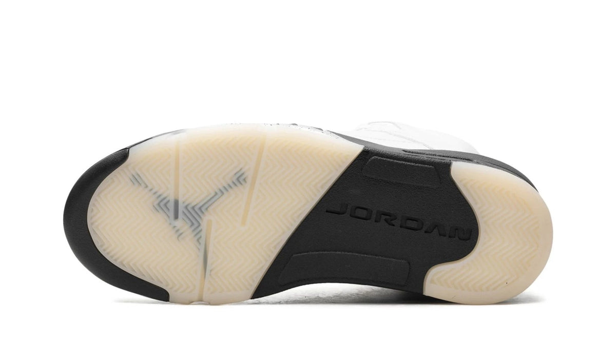 Air Jordan 5 "White/Black" sneaker product image 6 | Foot Spikes