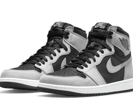 Air Jordan 1 High Retro OG Shadow Light Smoke Grey 2.0 sneaker product image 2 | Foot Spikes