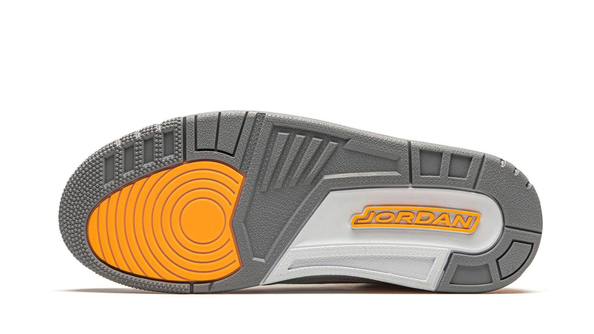AIR JORDAN 3 RETRO WMNS "Laser Orange" sneaker product image 5 | Foot Spikes