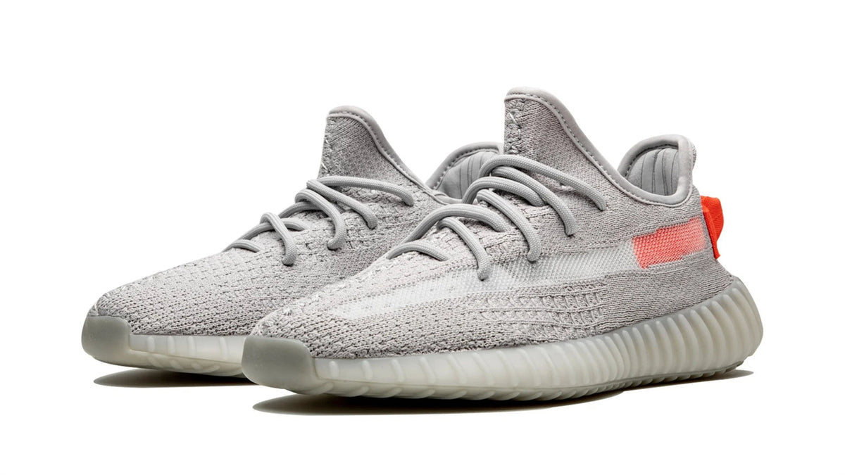 YEEZY BOOST 350 V2 "Tail Light" sneaker product image 2 | Foot Spikes