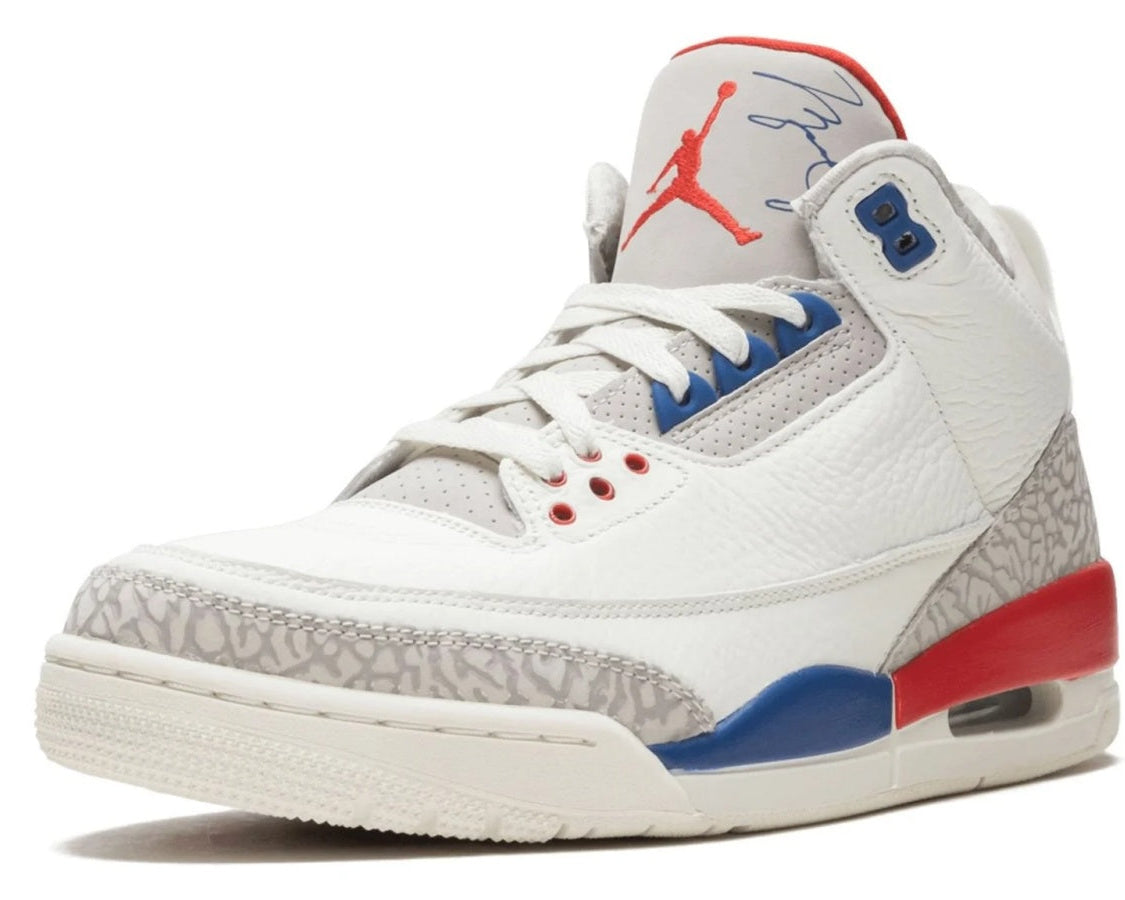 Air Jordan 3 Retro "International Flight" sneaker product image 3 | Foot Spikes