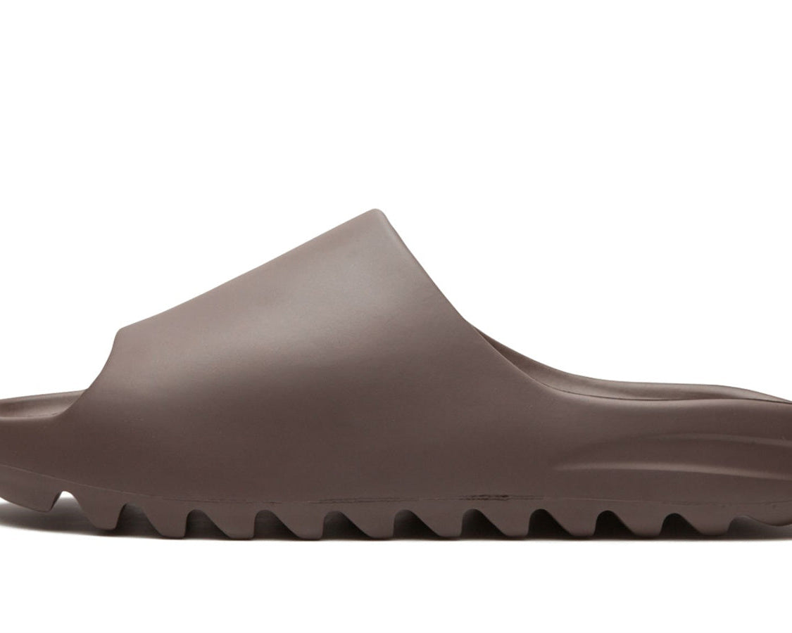 YEEZY SLIDE "Soot 2021" sneaker product image 1 | Foot Spikes