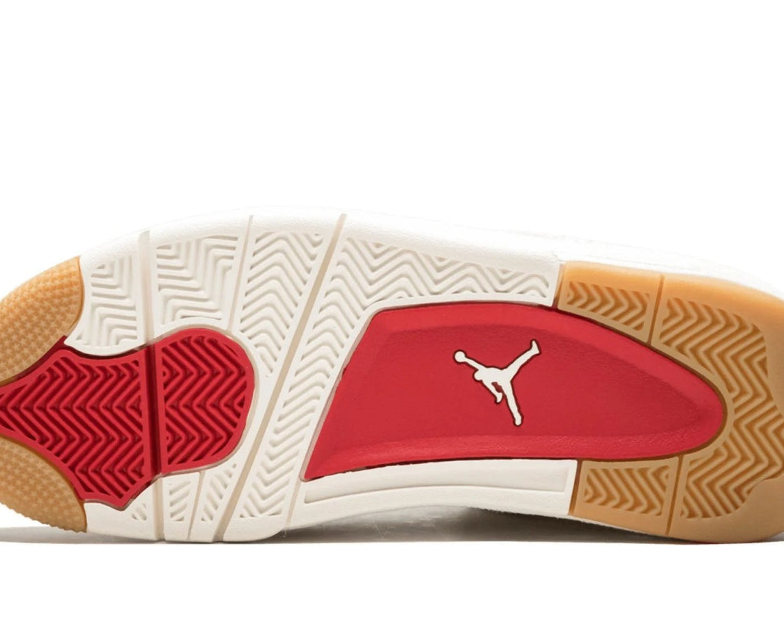 Air Jordan 4 Retro Levis NRG "White Denim" sneaker product image 5 | Foot Spikes