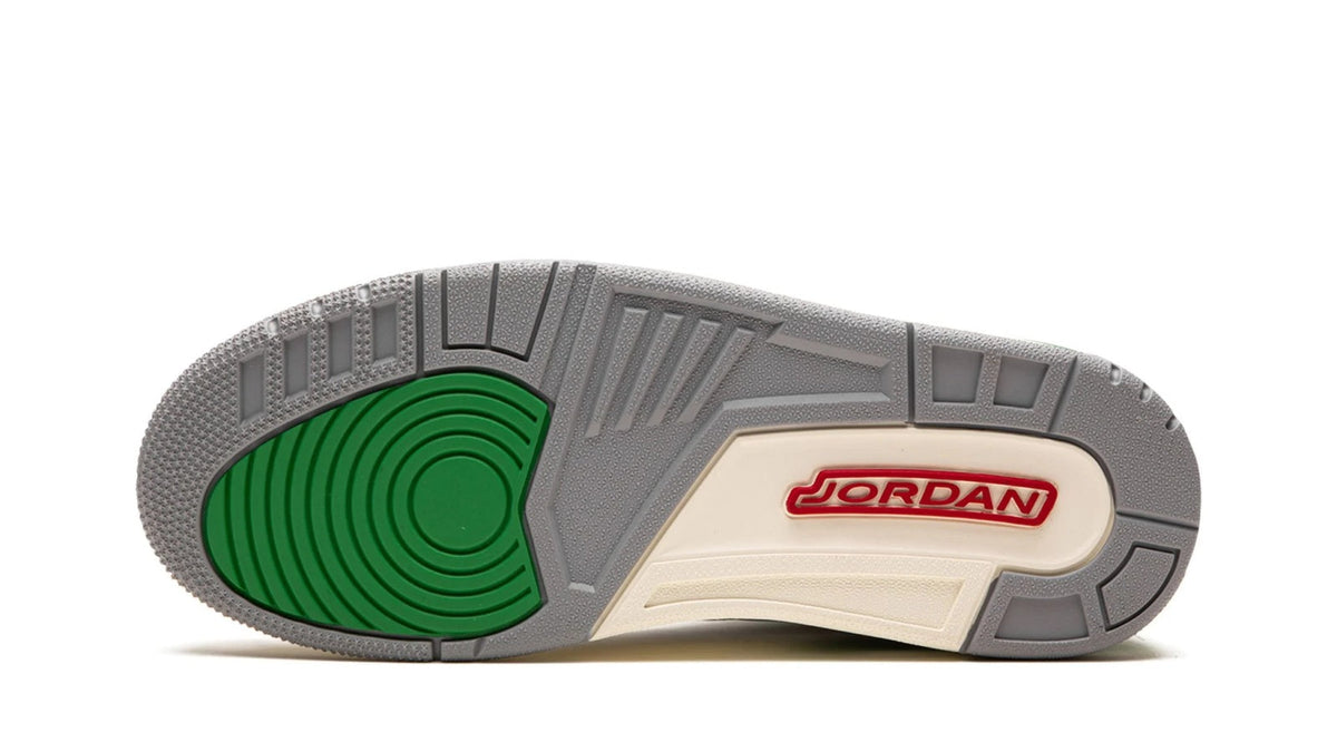 AIR JORDAN 3 WMNS "Lucky Green" sneaker product image 5 | Foot Spikes