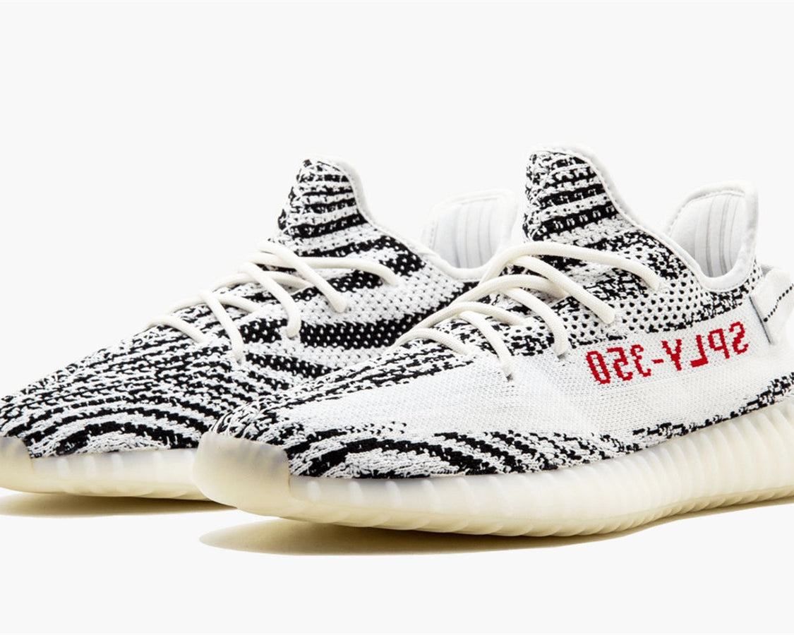YEEZY BOOST 350 V2 "2017 Release" sneaker product image 2 | Foot Spikes