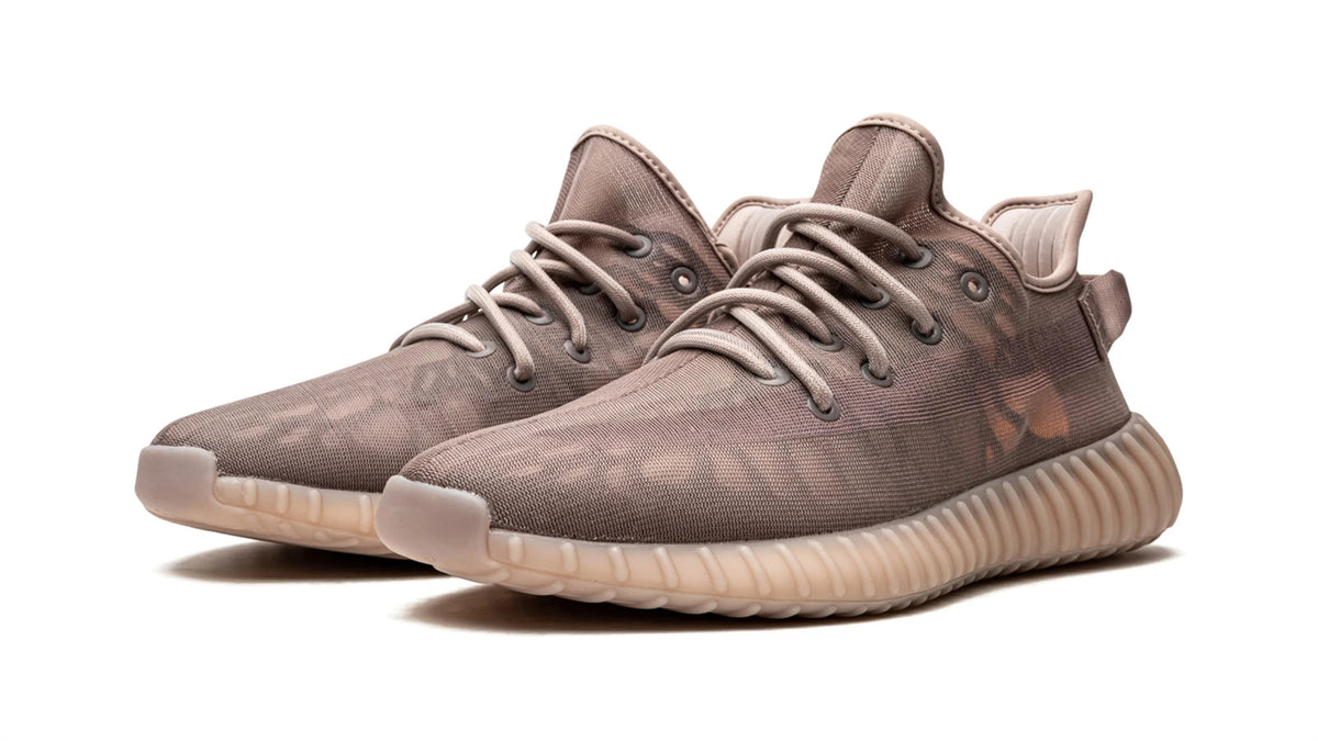 YEEZY BOOST 350 V2 "Mono Mist" sneaker product image 2 | Foot Spikes
