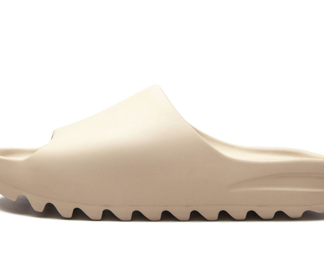 YEEZY SLIDE "Pure 2021" sneaker product image 1 | Foot Spikes