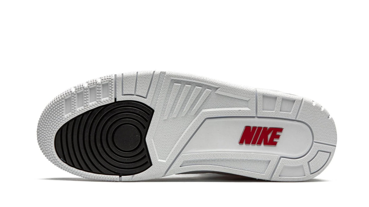Air Jordan 3 Retro SE-T Denim "Japan Exclusive - Fire Red" sneaker product image 5 | Foot Spikes