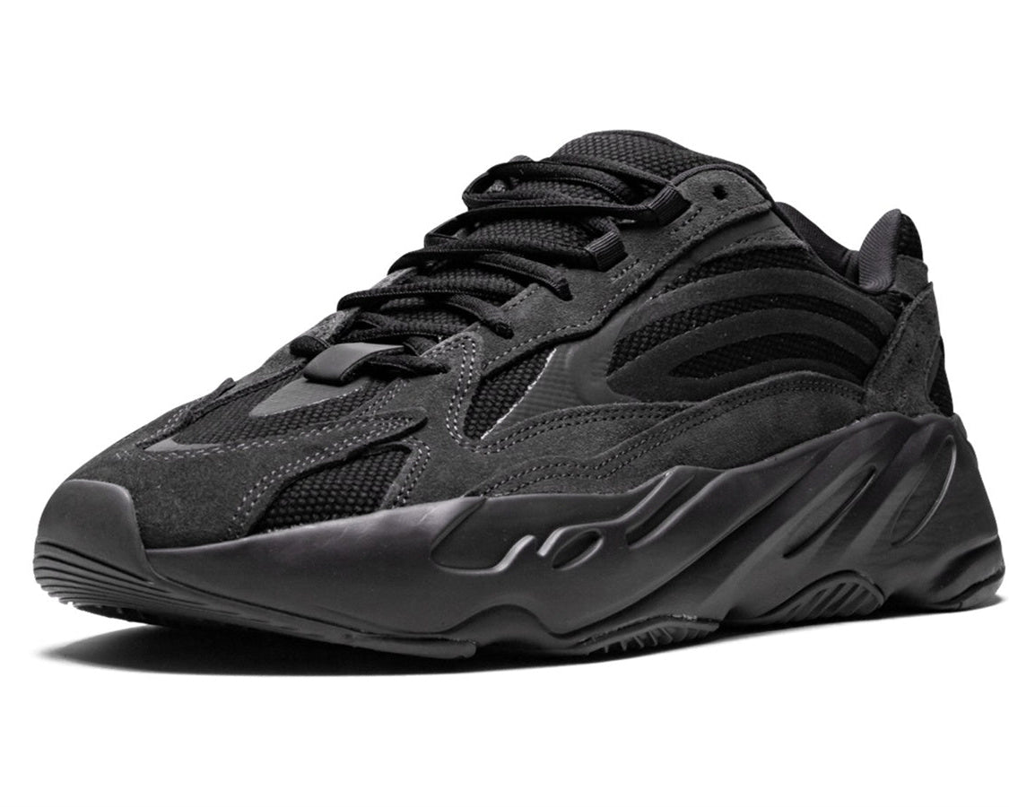 YEEZY BOOST 700 V2 "Vanta" sneaker product image 3 | Foot Spikes