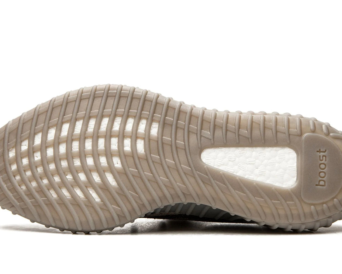 YEEZY BOOST 350 V2 "Beluga" sneaker product image 5 | Foot Spikes