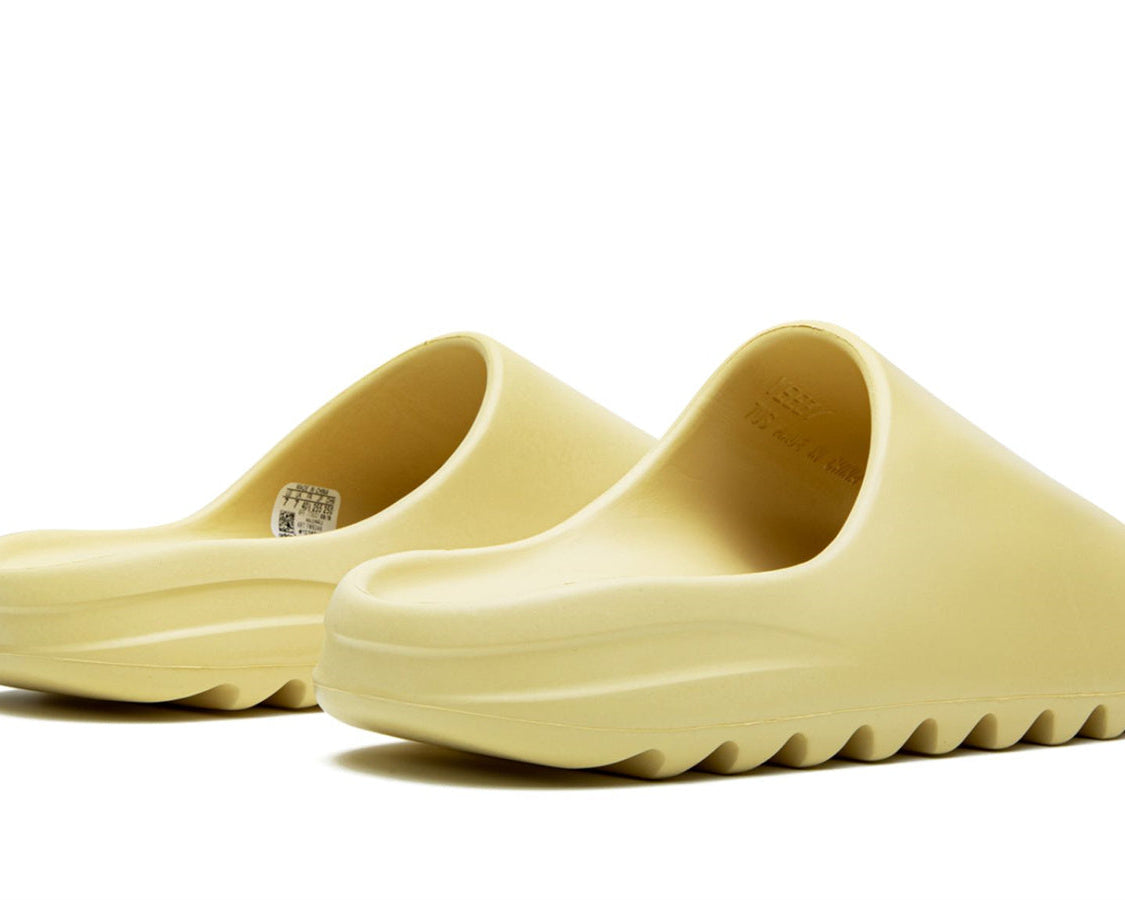 YEEZY SLIDE "Desert Sand" sneaker product image 5 | Foot Spikes