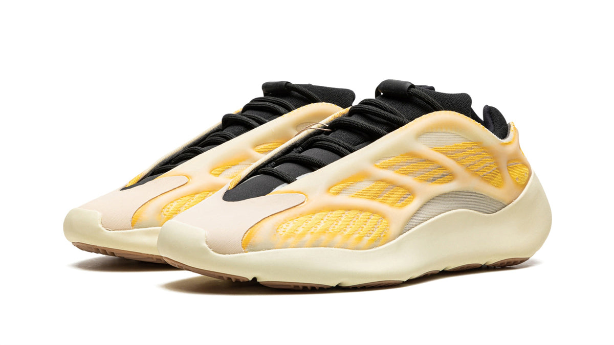YEEZY 700 V3 "Safflower" sneaker product image 2 | Foot Spikes