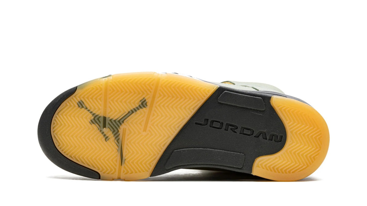 Air Jordan 5 Retro "Jade Horizon" sneaker product image 5 | Foot Spikes