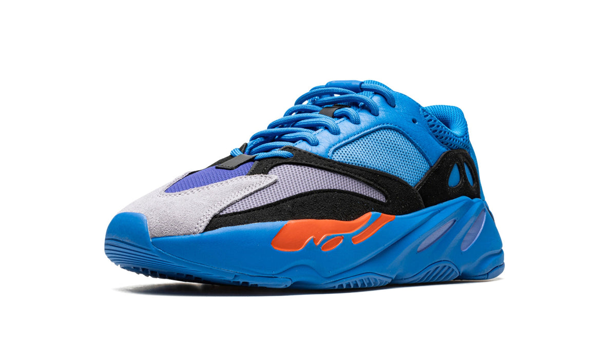 YEEZY BOOST 700 "Hi-Res Blu" sneaker product image 3 | Foot Spikes