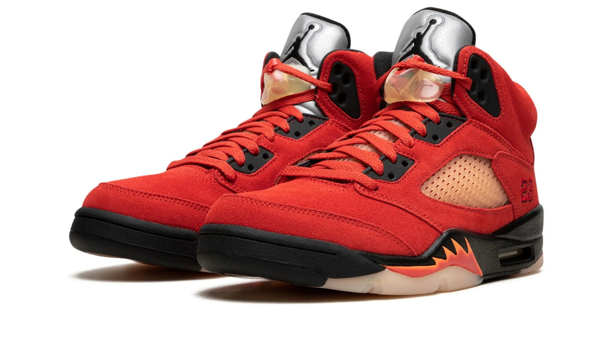 AIR JORDAN 5 WMNS "Mars For Her" sneaker product image 2 | Foot Spikes