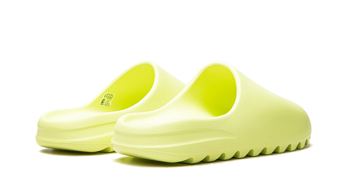 YEEZY SLIDE "Glow" sneaker product image 4 | Foot Spikes