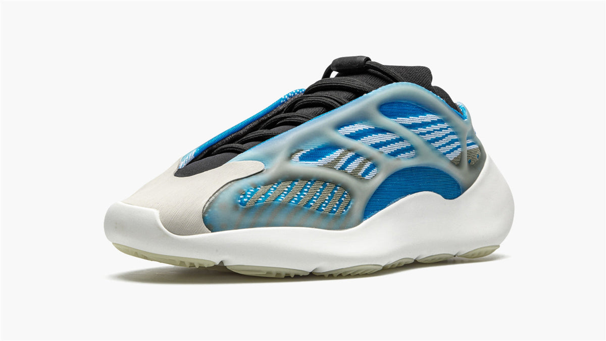 YEEZY 700 V3 "Arzareth" sneaker product image 3 | Foot Spikes