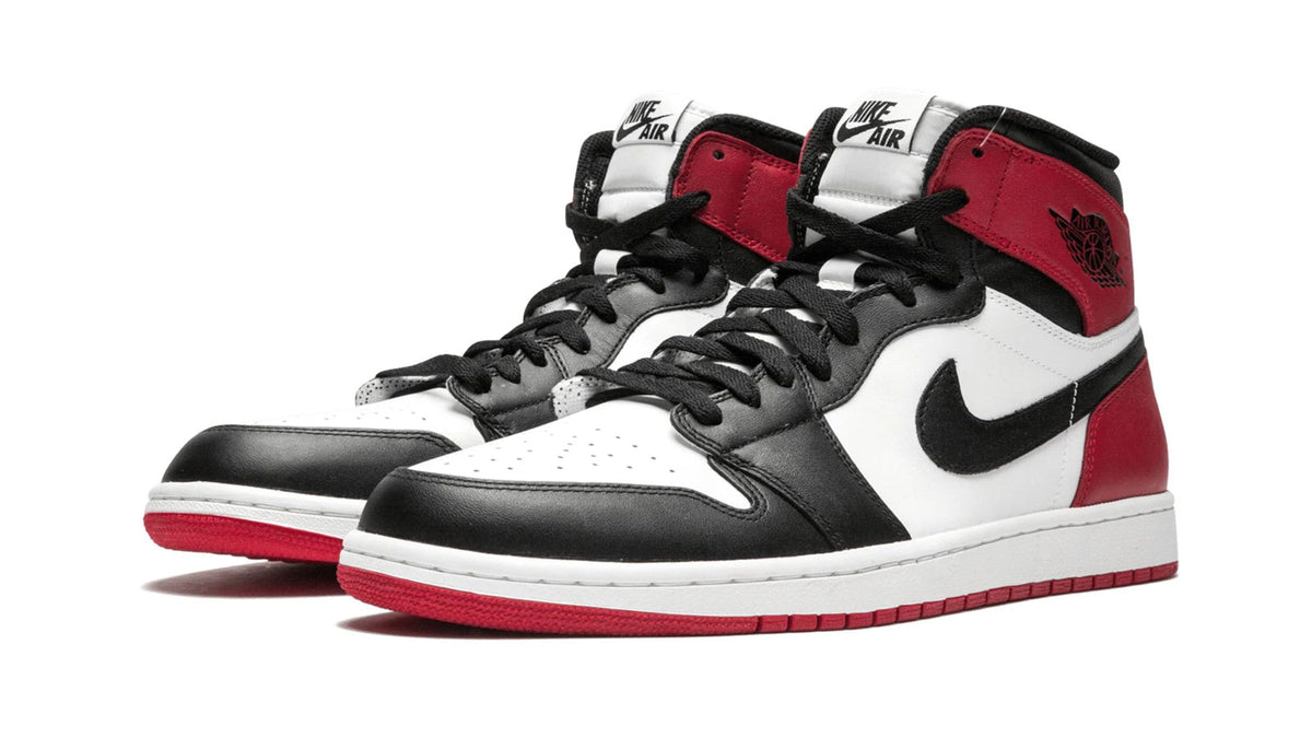 Air Jordan 1 Retro High OG GS "Black Toe 2016" sneaker product image 2 | Foot Spikes