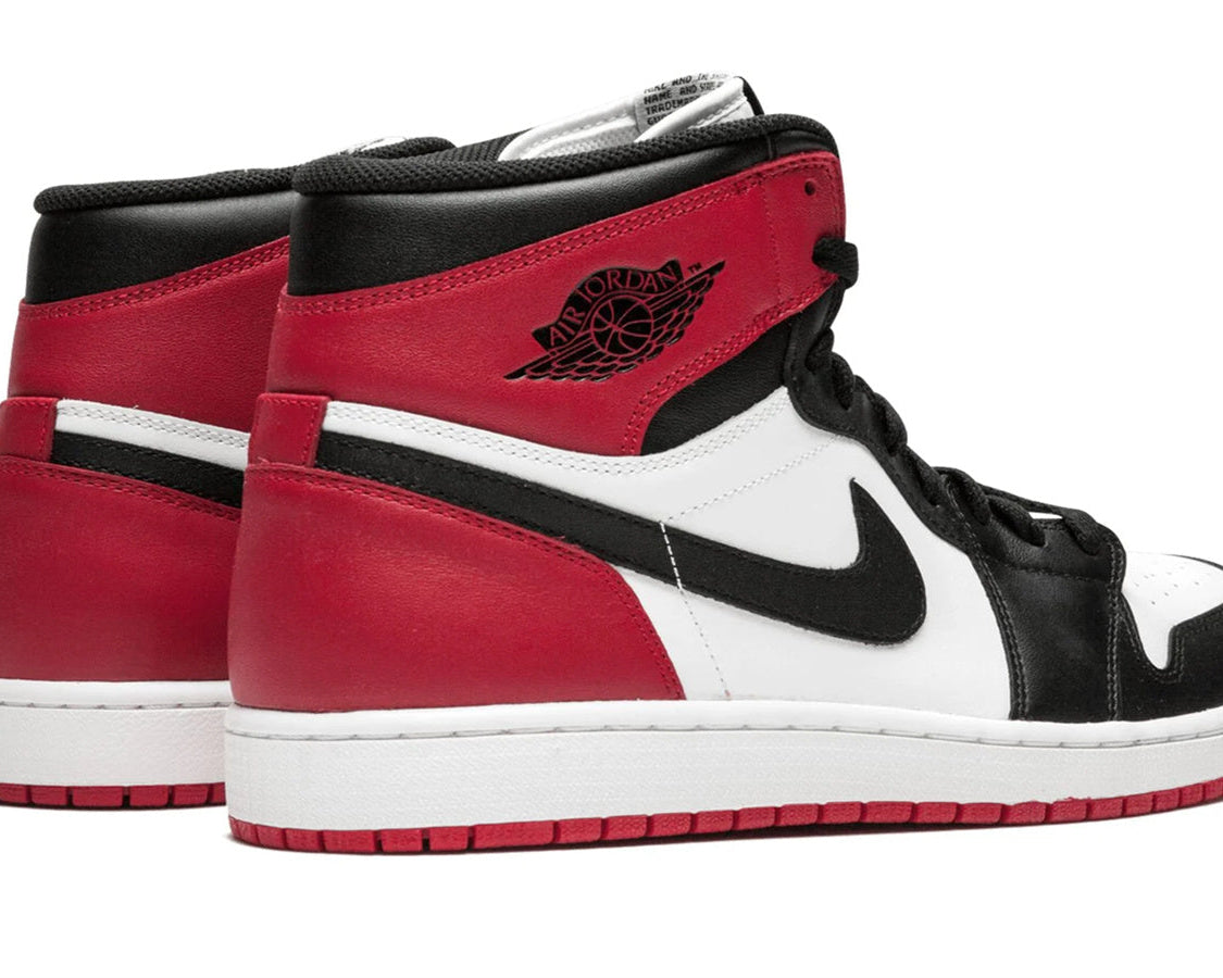 Air Jordan 1 Retro High OG GS "Black Toe 2016" sneaker product image 4 | Foot Spikes